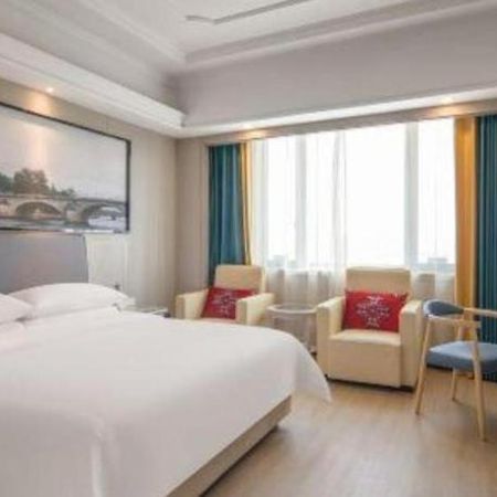 Vienna International Hotel Shanghai Pujiang Eksteriør billede