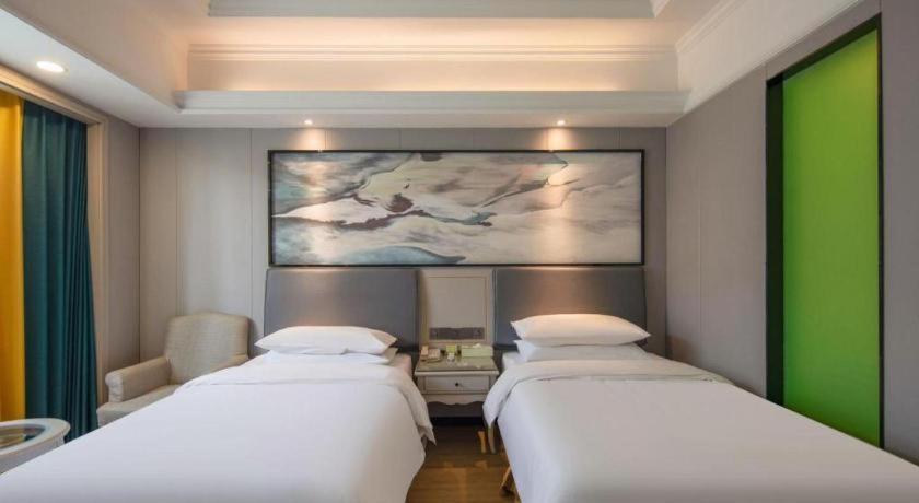 Vienna International Hotel Shanghai Pujiang Eksteriør billede